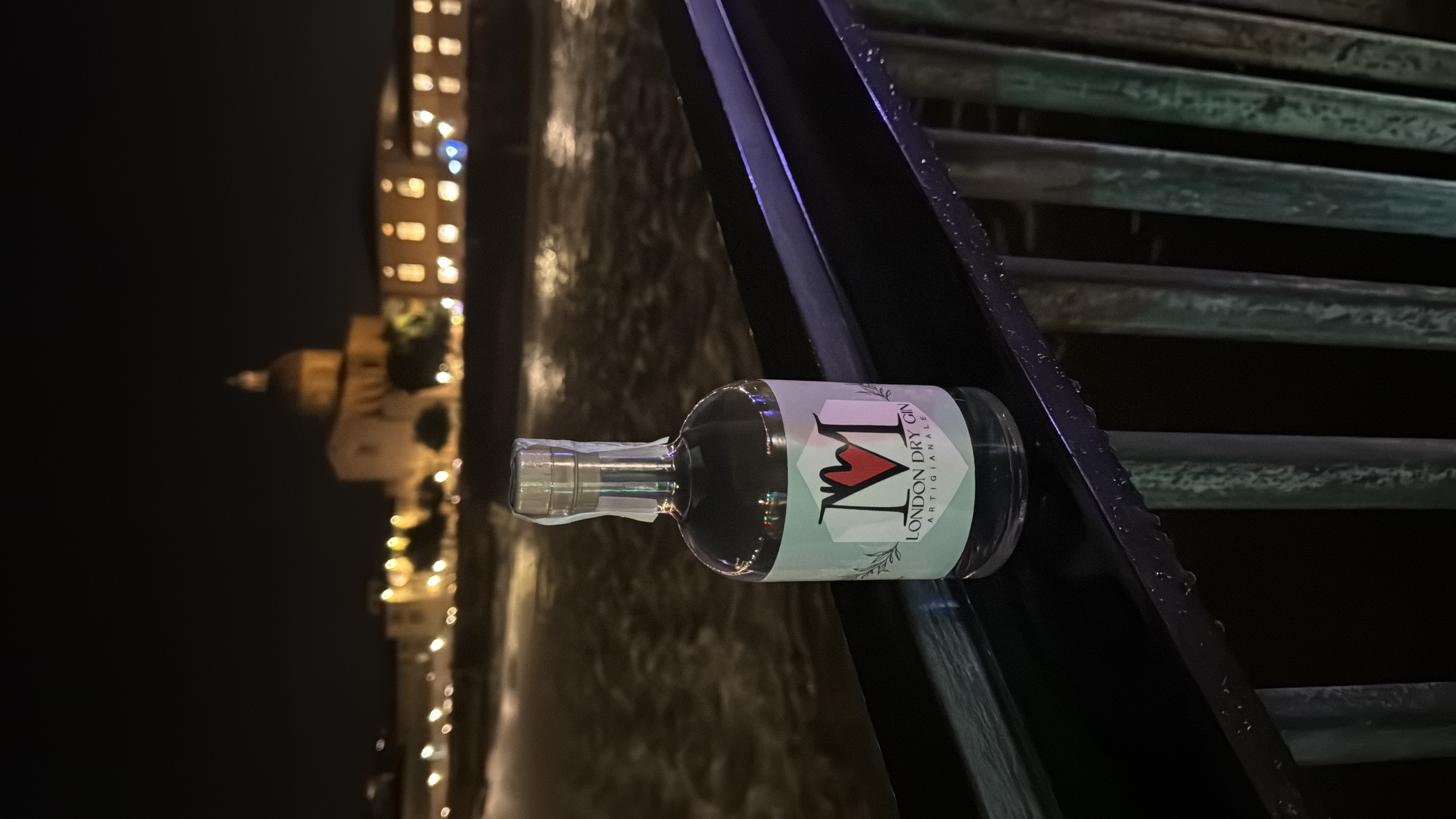 Gin & More — Beach Night